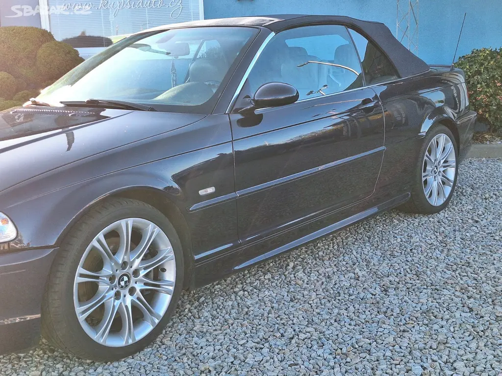 BMW E46 330Ci cabrio M Packet - fotka 3