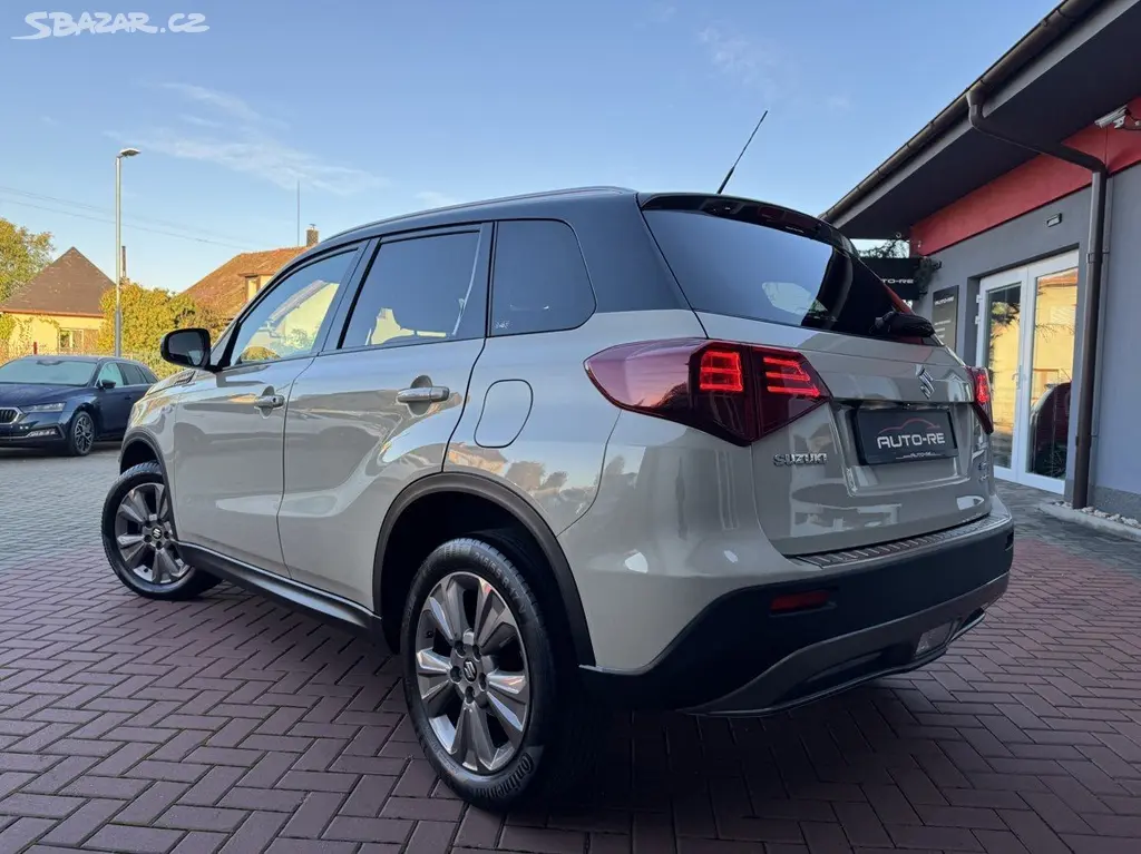 Suzuki Vitara, 1.4i BoosterJet Allgrip LED - fotka 3