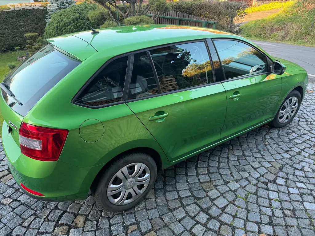 Škoda Rapid 1.2 TSI - rok 10/2016 - fotka 5