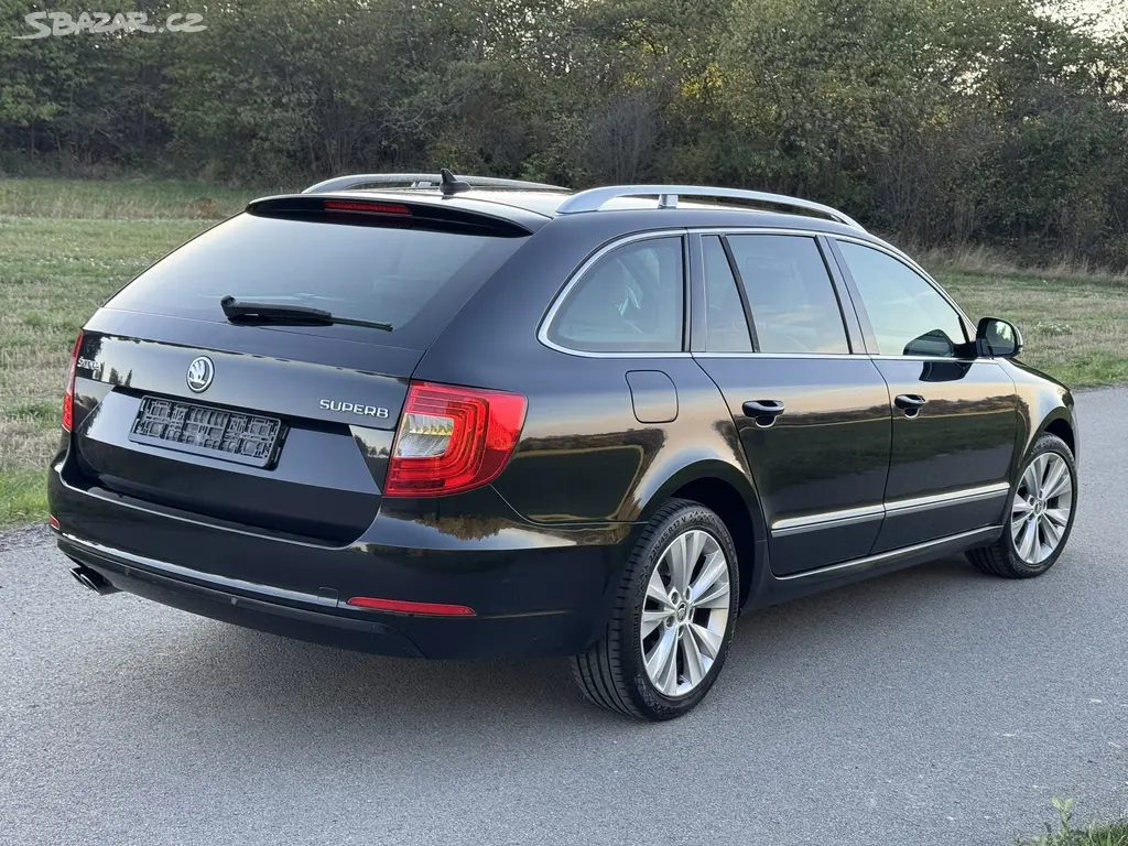 Škoda Superb 2 face 2.0TDi ELEGANCE 196tiskm 1.Maj - fotka 2