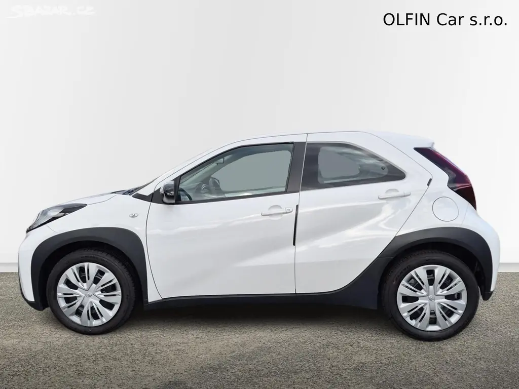Toyota Aygo, Comfort 1.0L 53Kw CVT - fotka 5