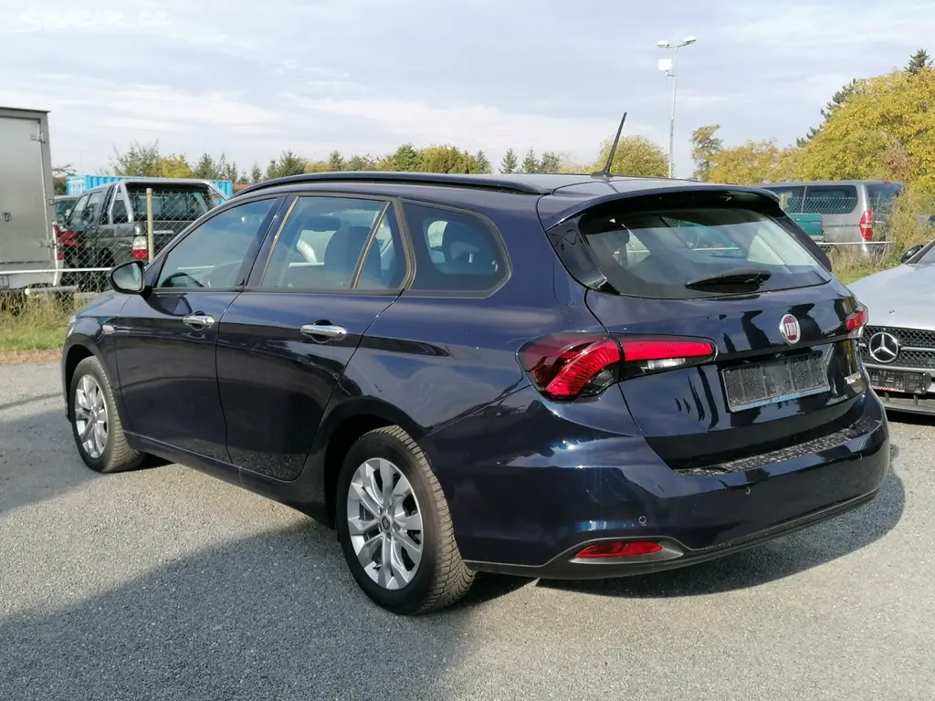 Fiat Tipo, 1.6 JTD Navi,Kamera - fotka 5