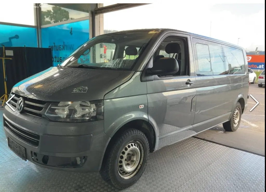 Caravelle 2.0 TDI 103kW,4x4,LONG,9.míst,DPH,Tažné. - fotka 2