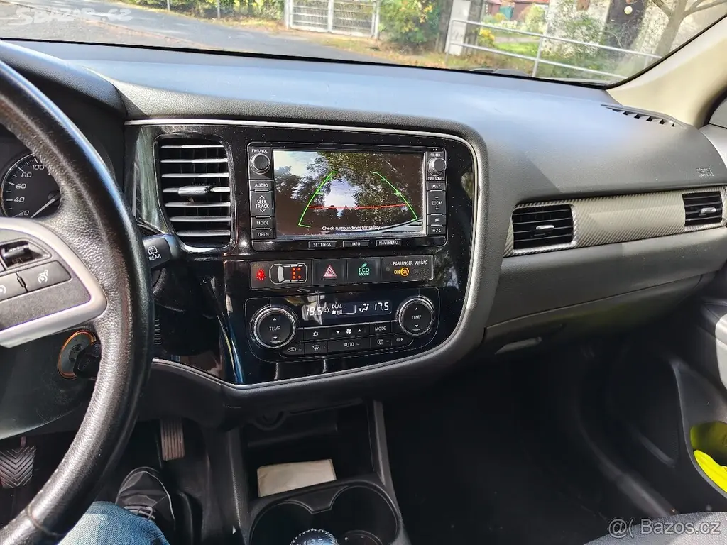 Mitsubishi Outlander 2.2 r.v.2015 4x4 - fotka 5
