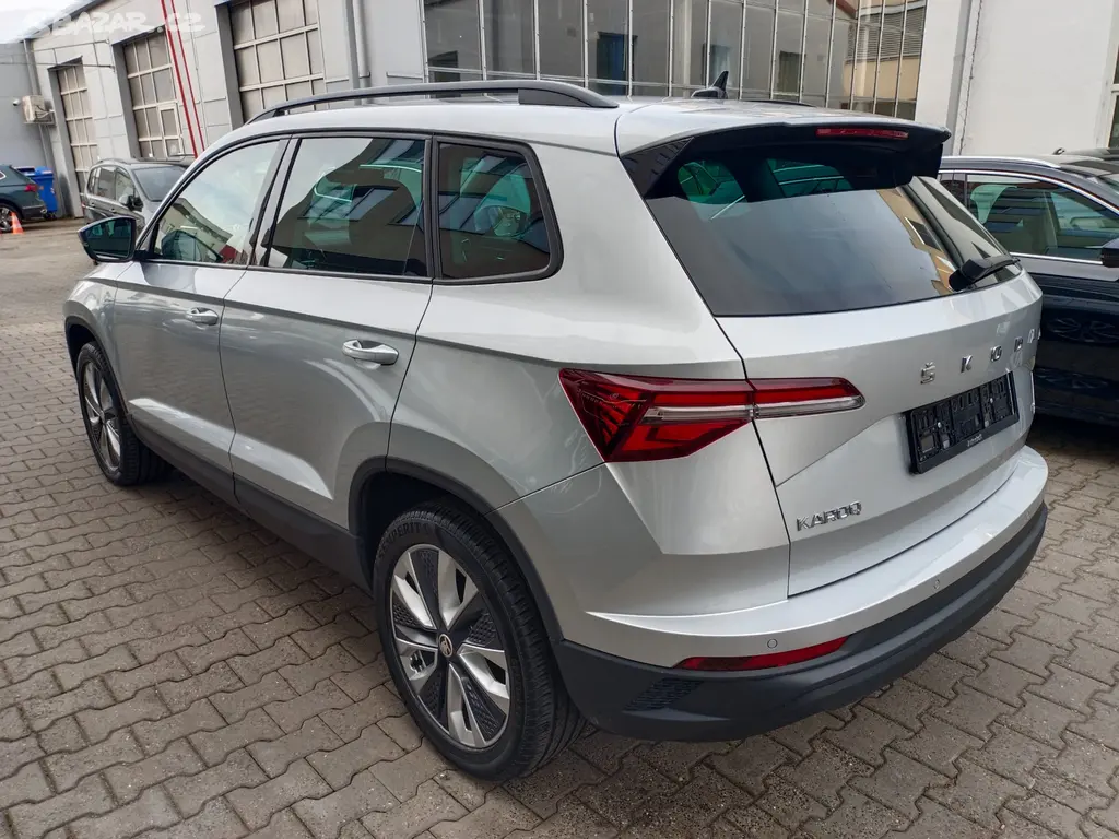 Škoda Karoq 2.0 TDI 110kW 4x4 DSG Tažné / Facelift - fotka 3