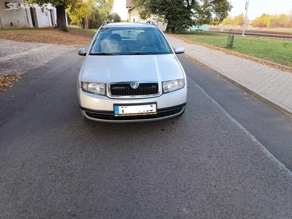 Škoda Fabia 1.4. 16. V 55 KW - fotka 5