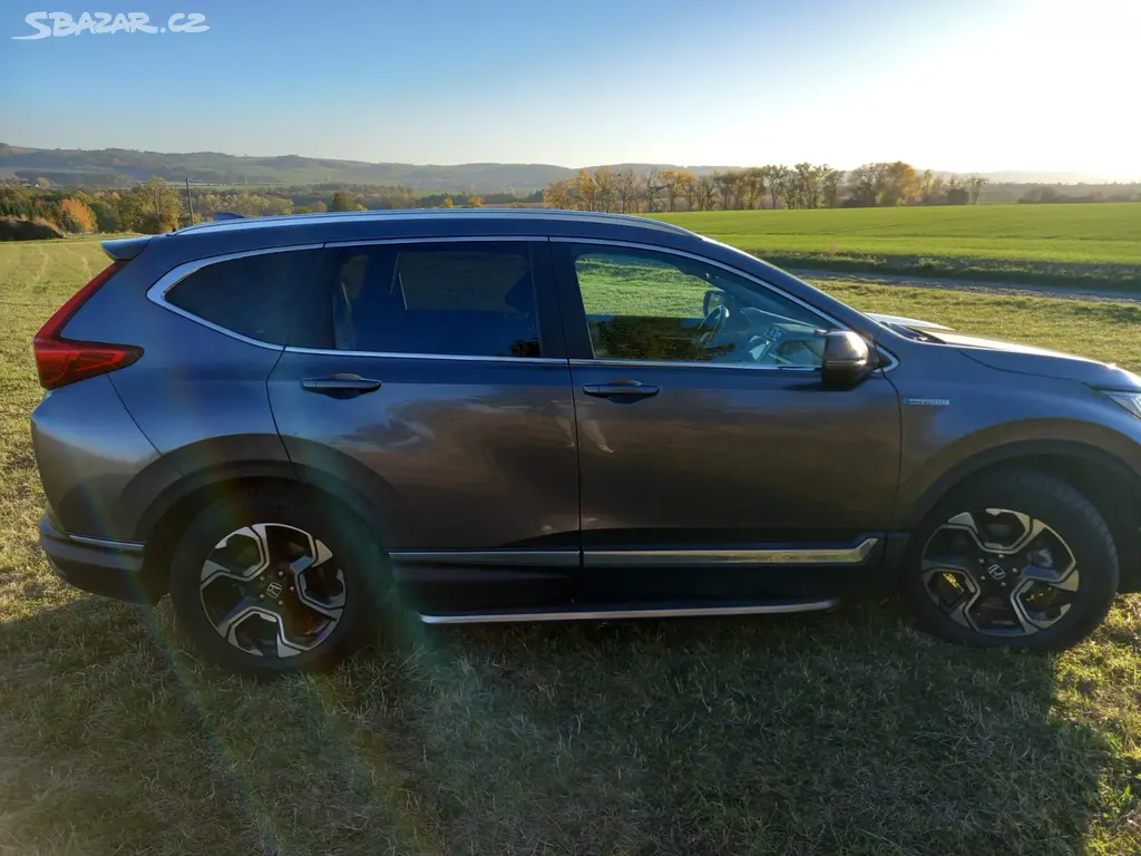 Honda CR-V Hybrid 2.0i-MMD r.v.2019 - fotka 4