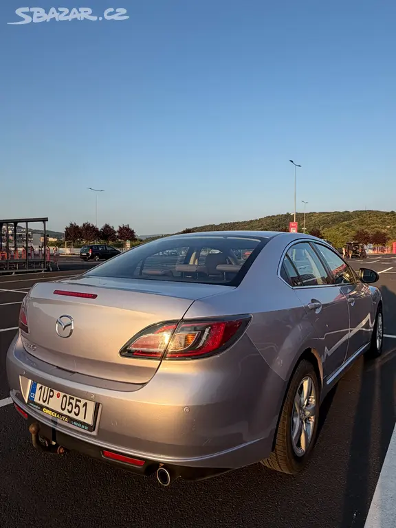 Mazda 6 2008 2,0 benzín - Tempomat, BOSE, tažné - fotka 4