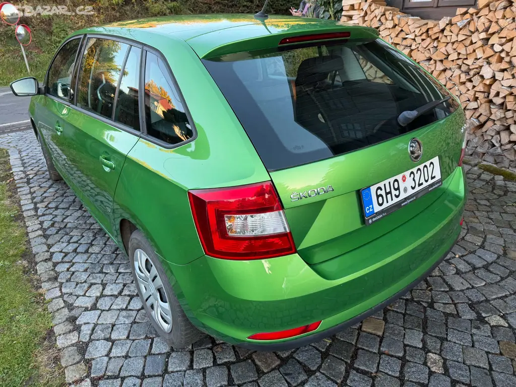 Škoda Rapid 1.2 TSI - rok 10/2016 - fotka 3
